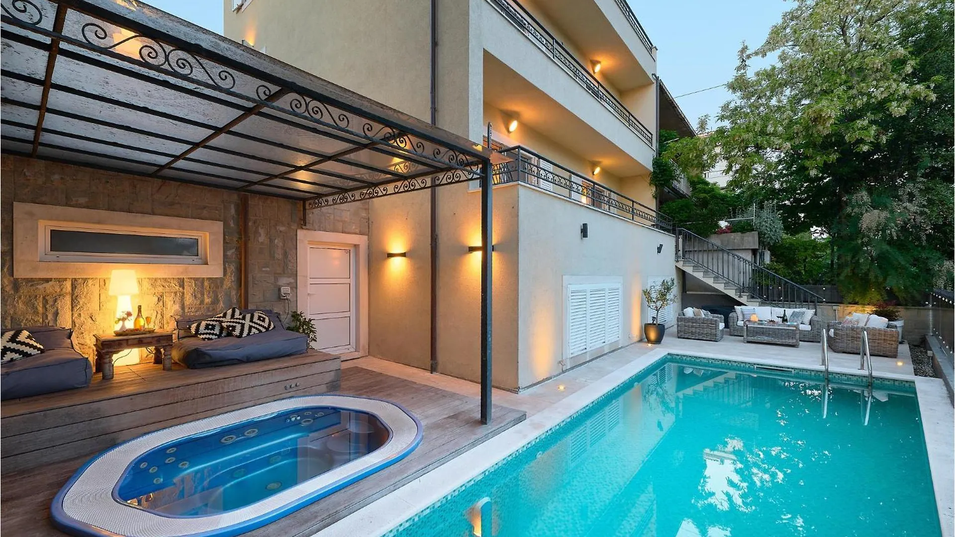 Stunning Home In Split With House Sea View Kroatien